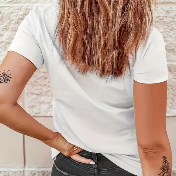 Faith Tshirt size large - Picture 2 of 2